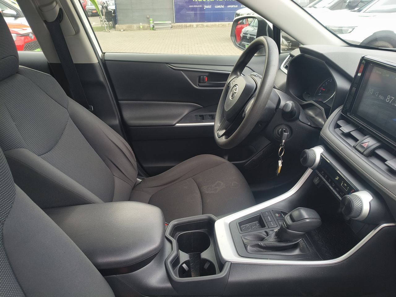 TOYOTA - 8