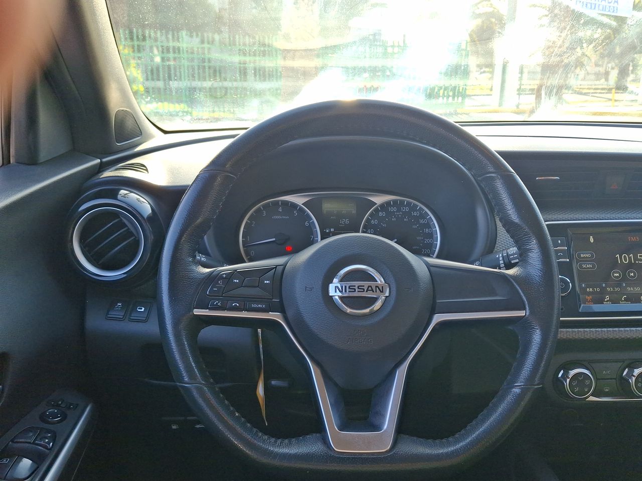 NISSAN - 25