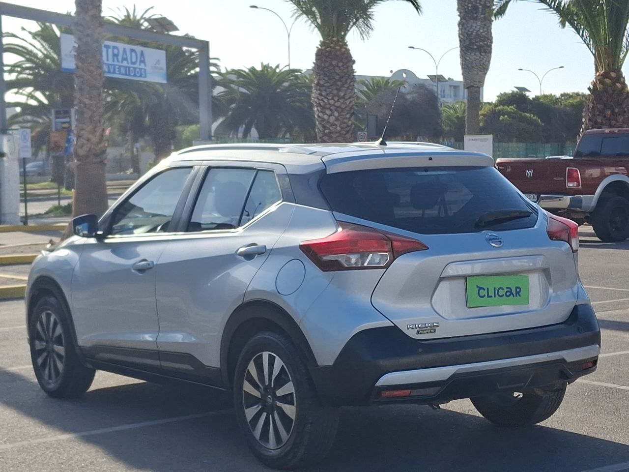 NISSAN - 5