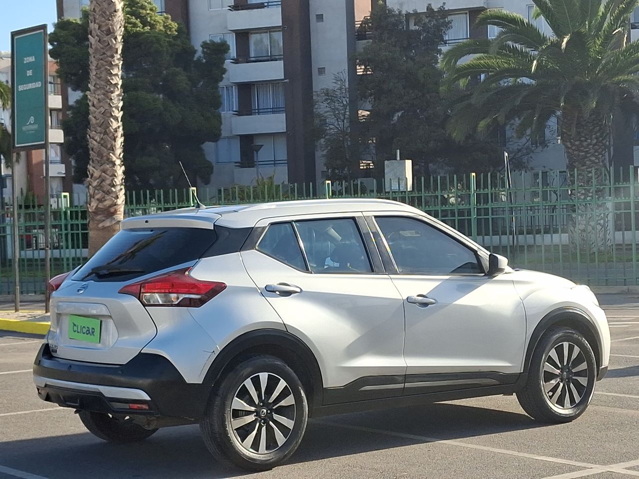 NISSAN - 7