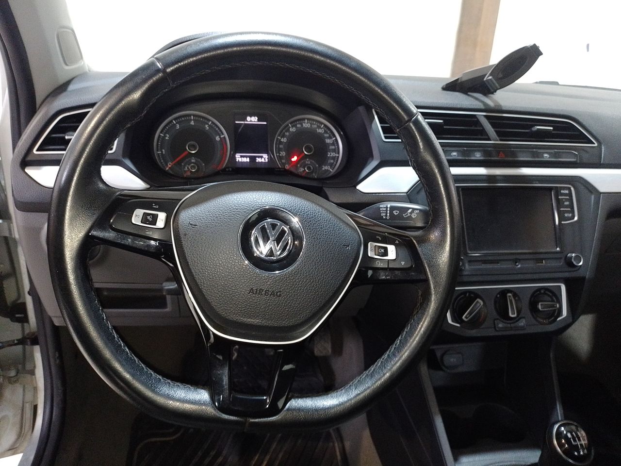 VOLKSWAGEN - 22