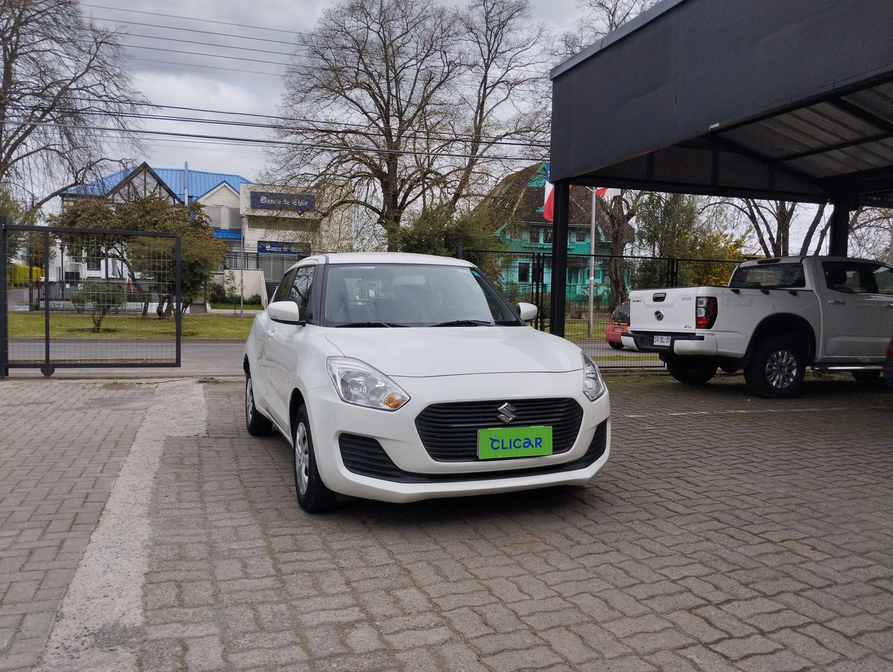 SUZUKI - 4