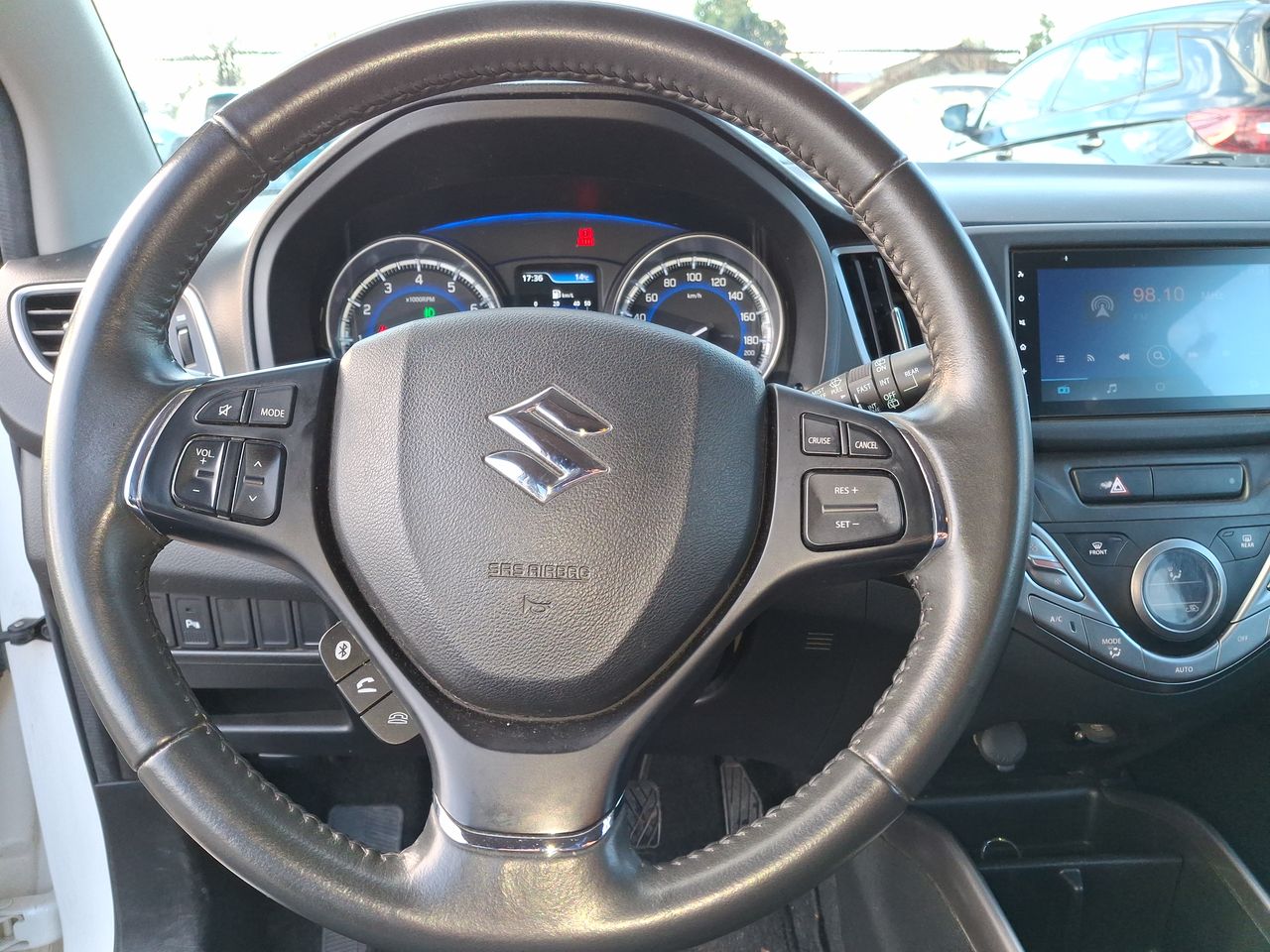 SUZUKI - 22