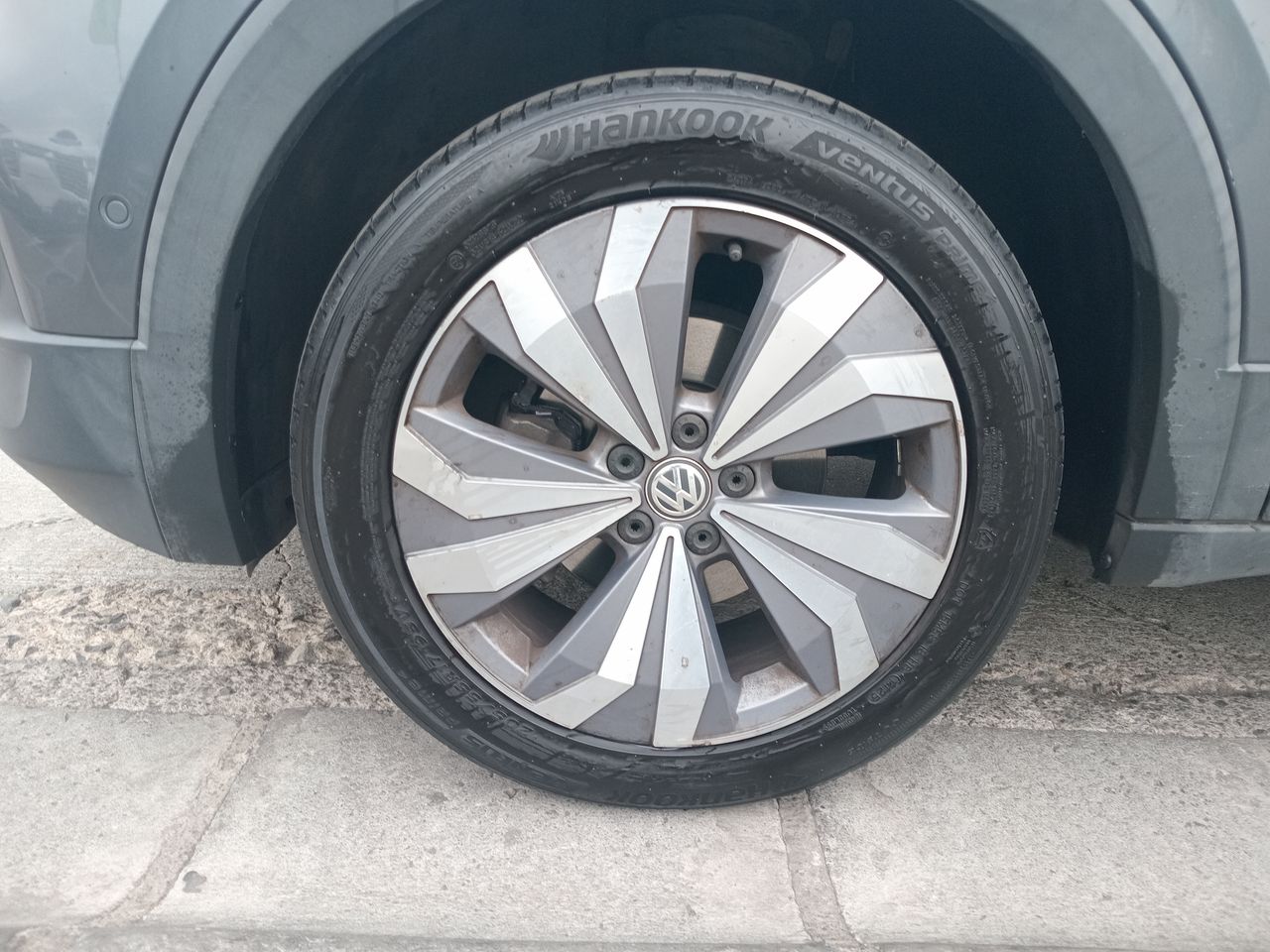 VOLKSWAGEN - 7