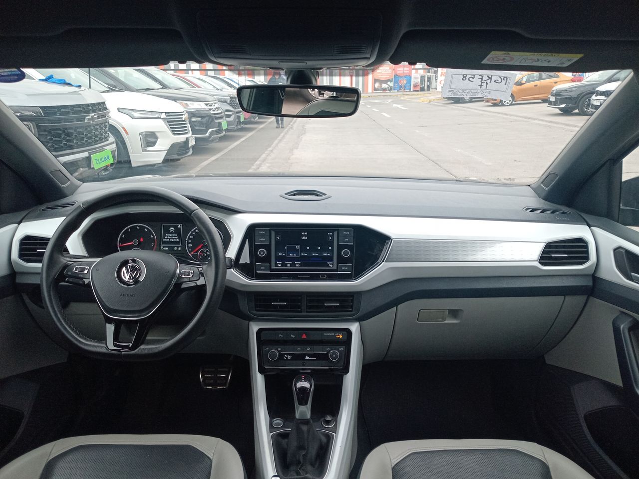 VOLKSWAGEN - 22