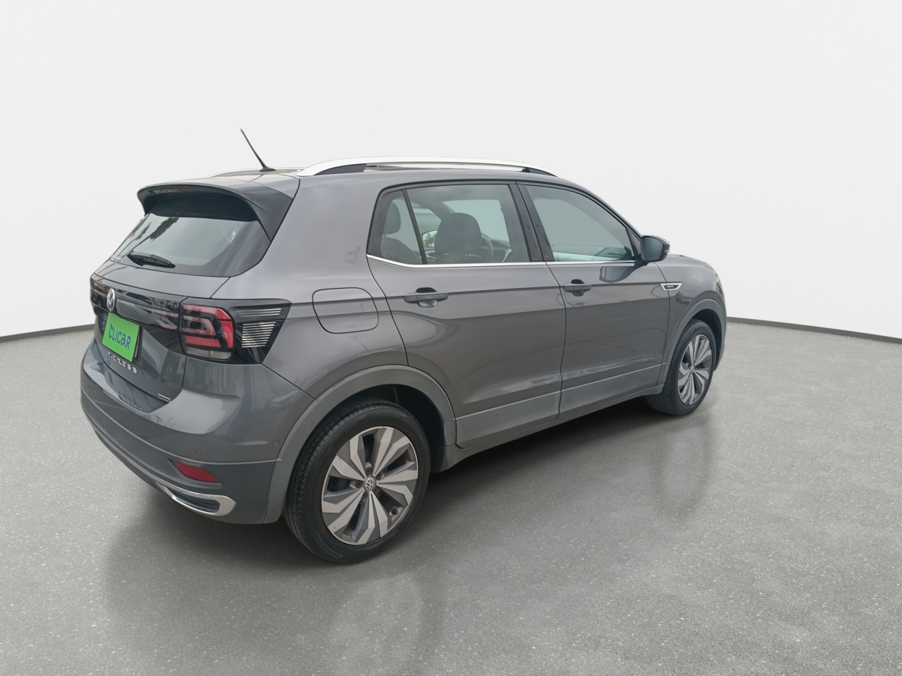 Volkswagen T-Cross — foto 8 de 34