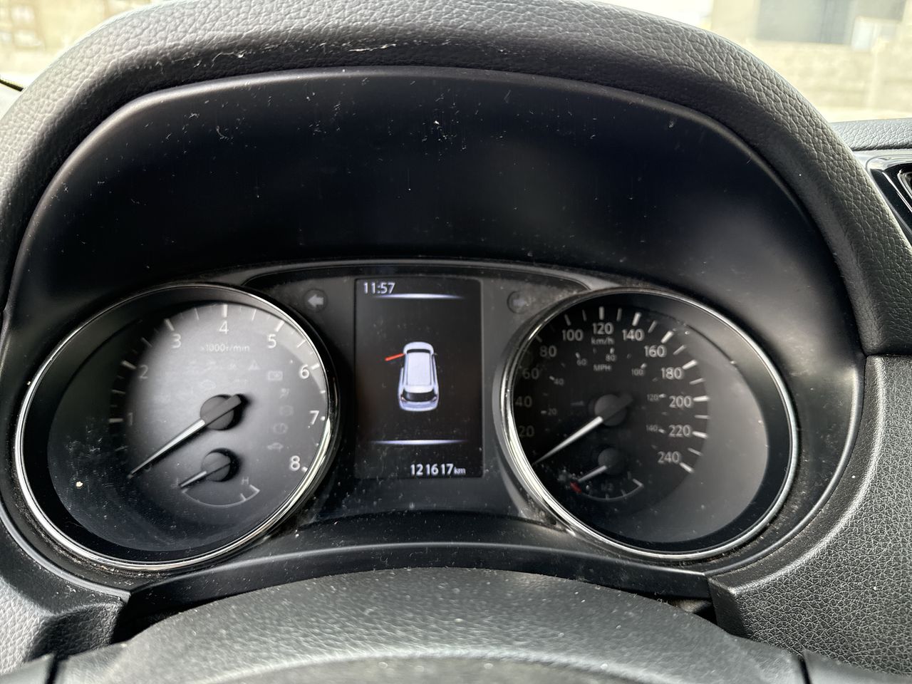 NISSAN - 18