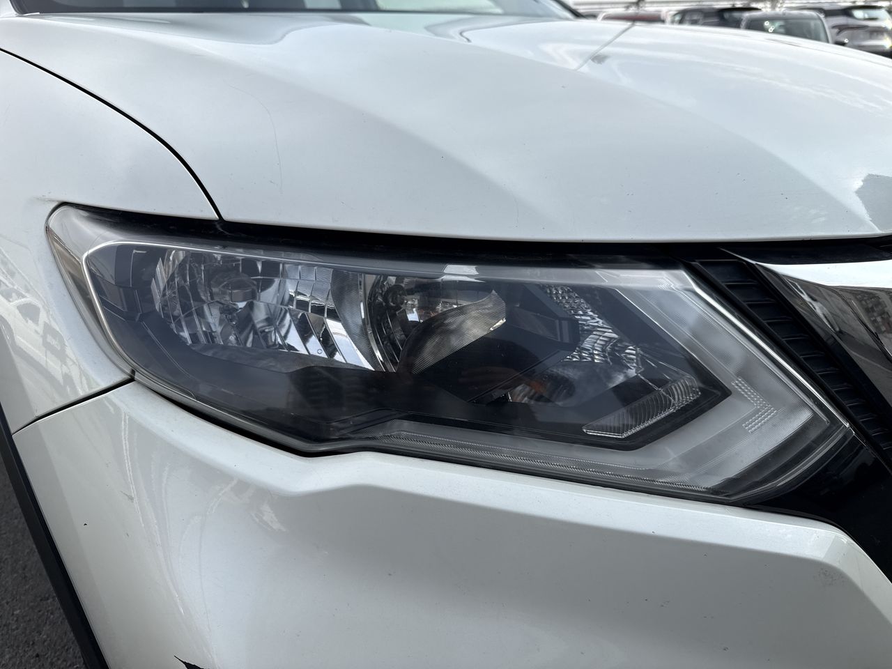 NISSAN - 10