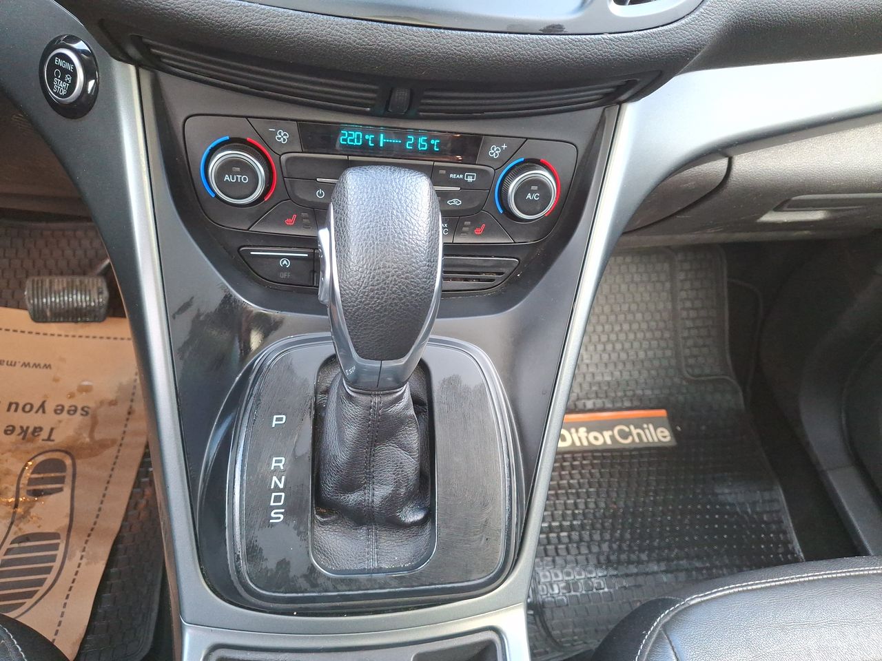 Ford Escape — foto 21 de 26