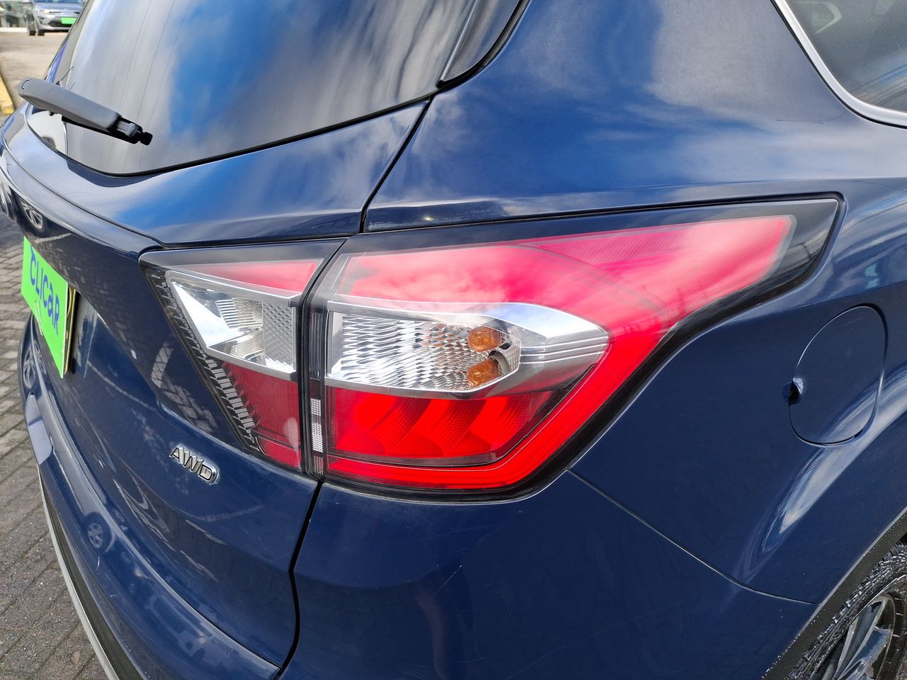 Ford Escape — foto 10 de 26