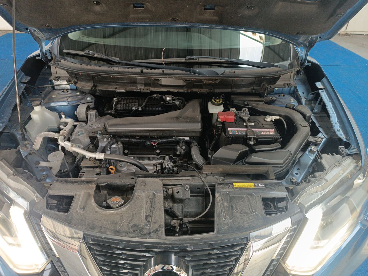 NISSAN - 18