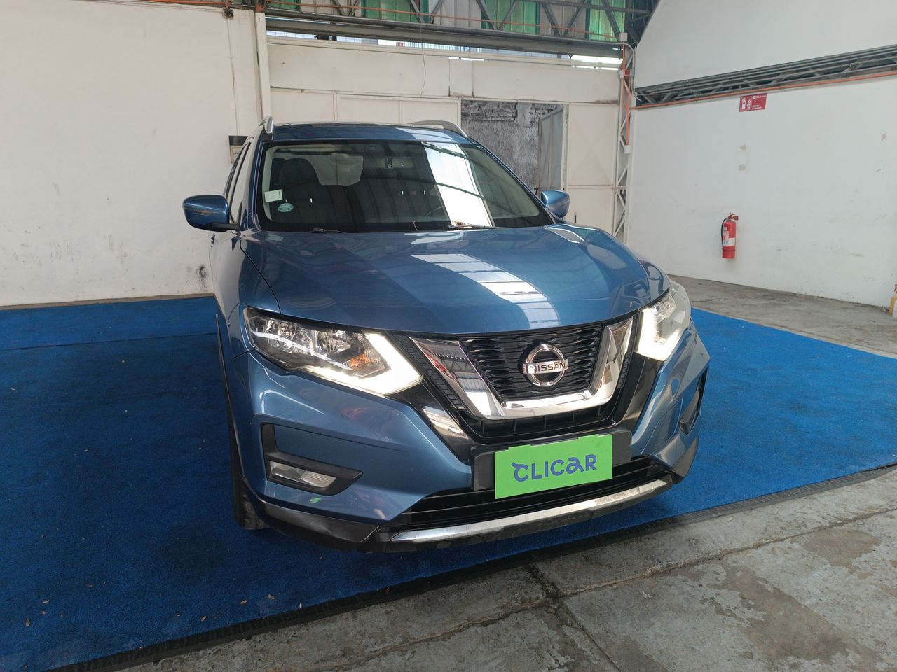 NISSAN - 2