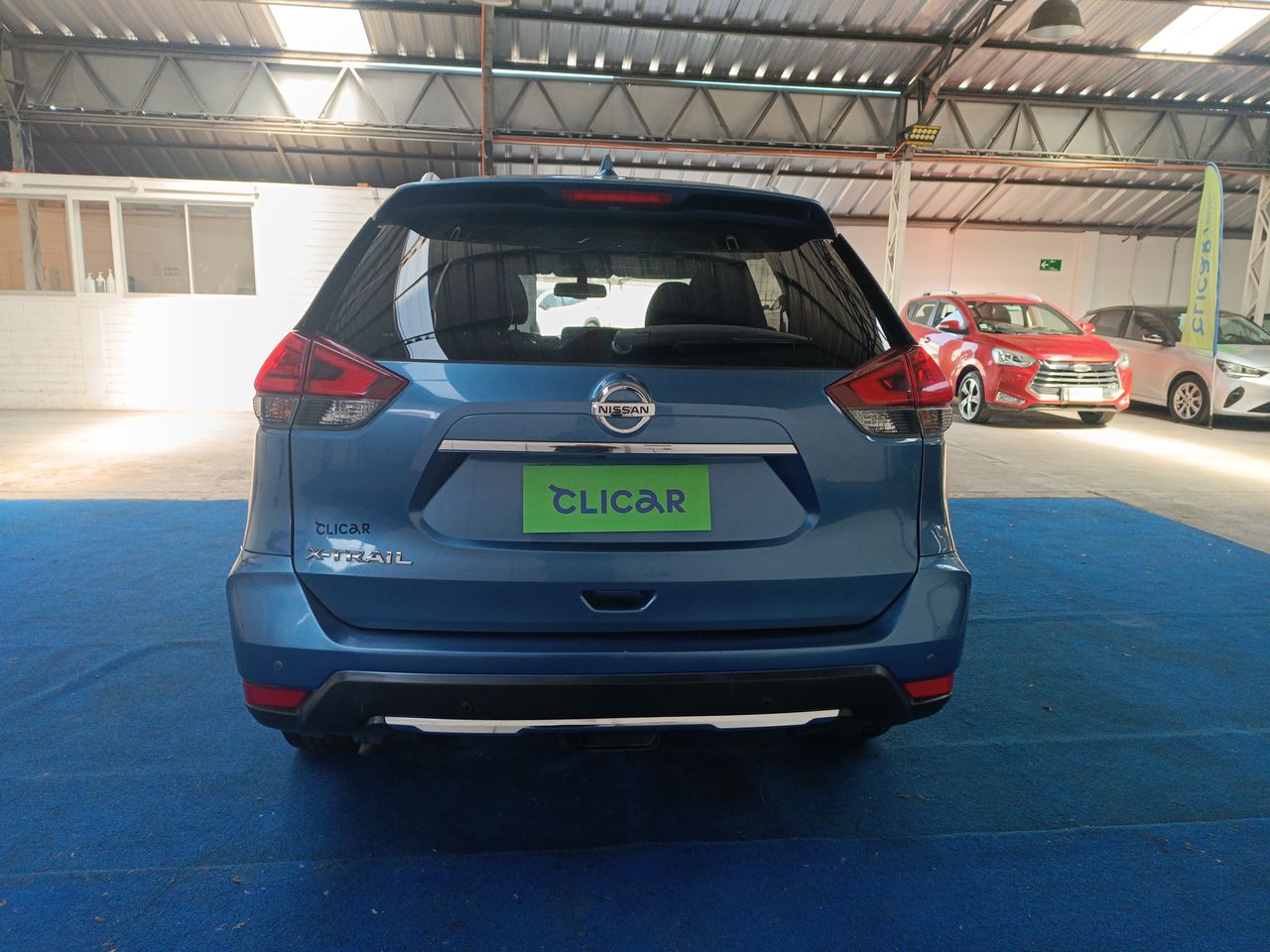 NISSAN - 6