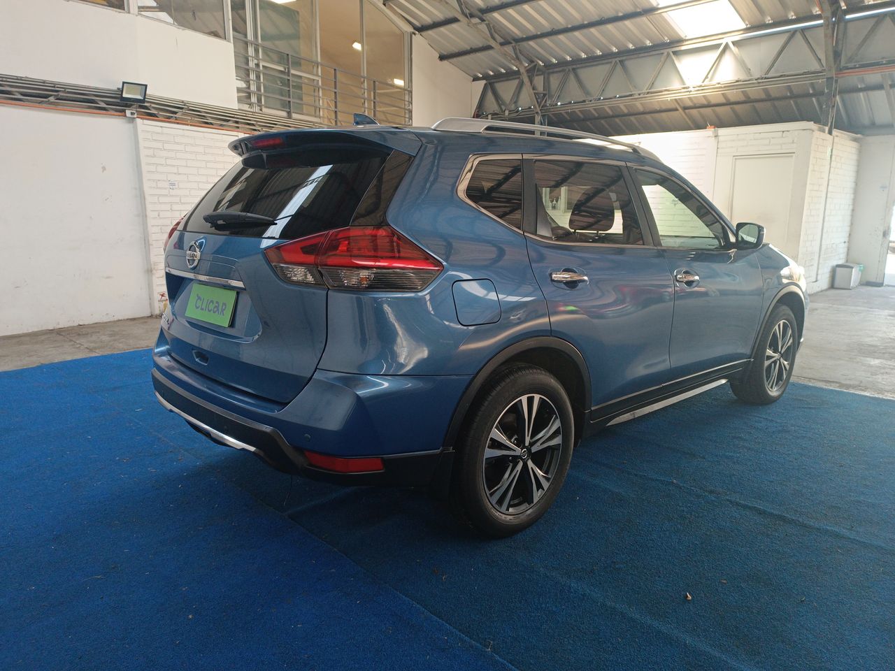 NISSAN - 7