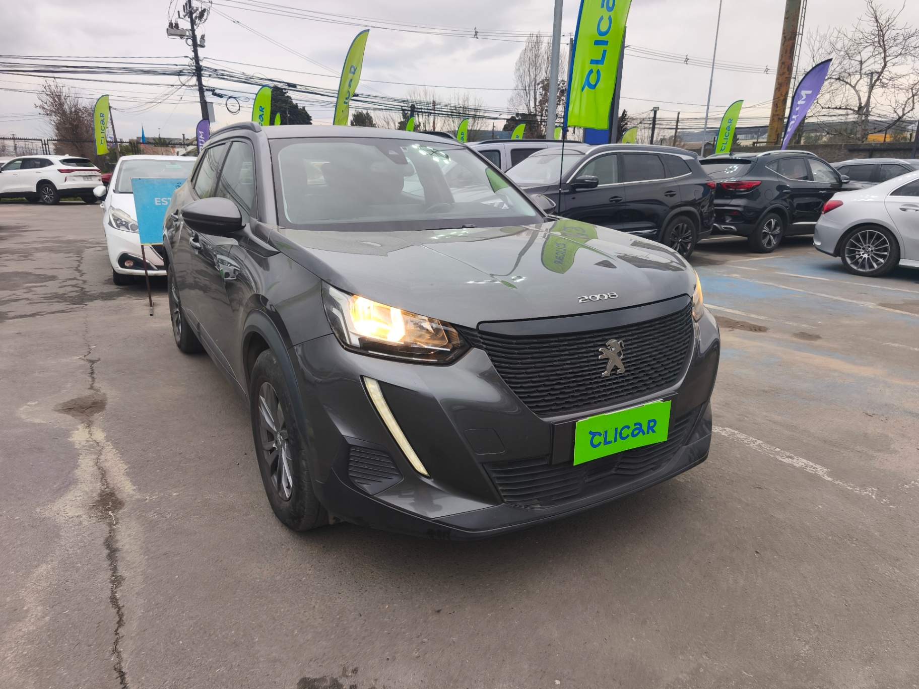 PEUGEOT