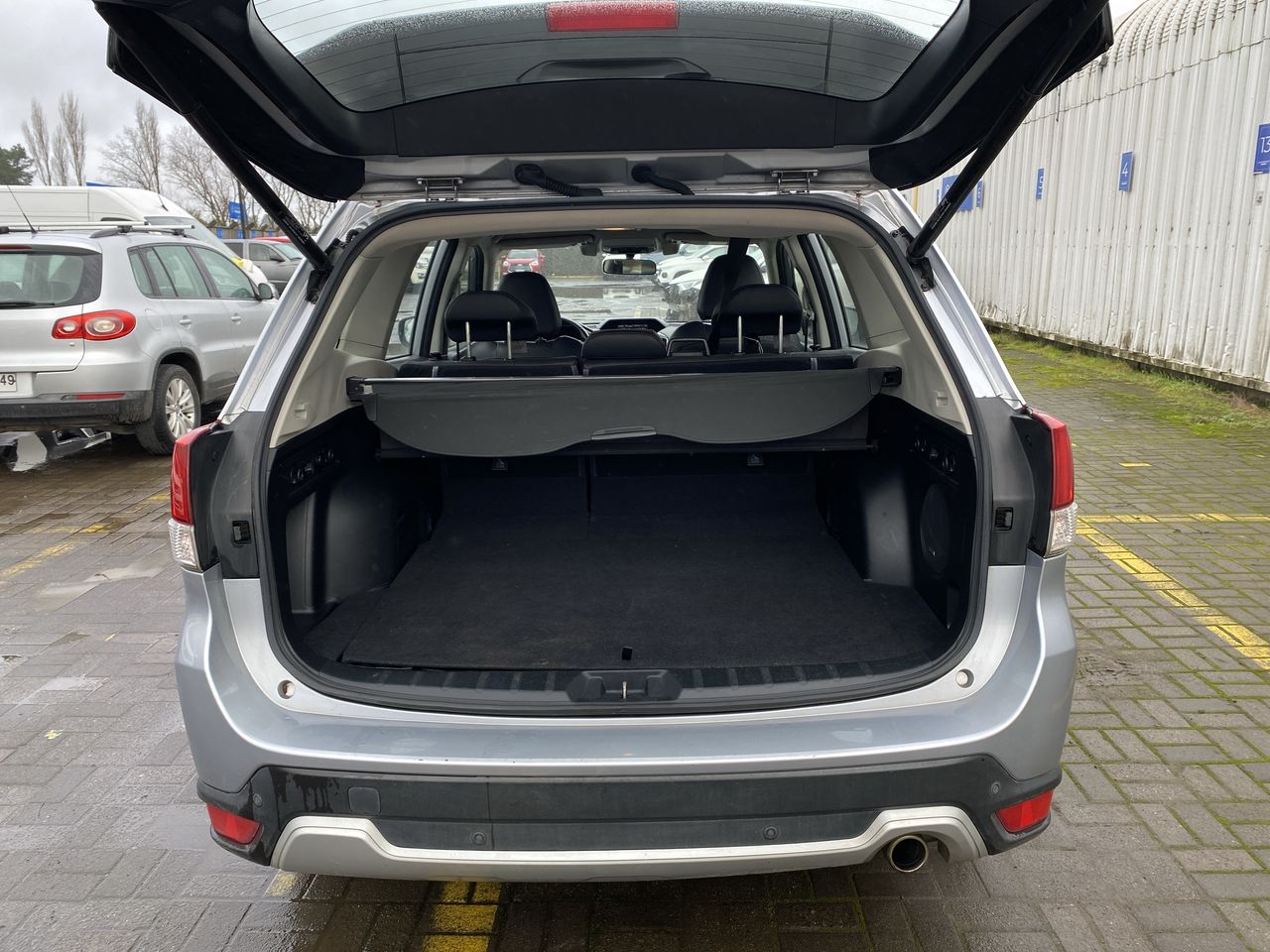 Subaru Forester — foto 23 de 37
