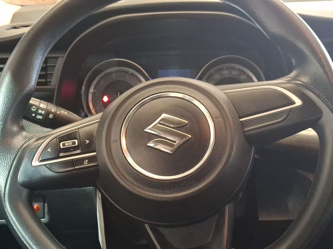 SUZUKI - 17