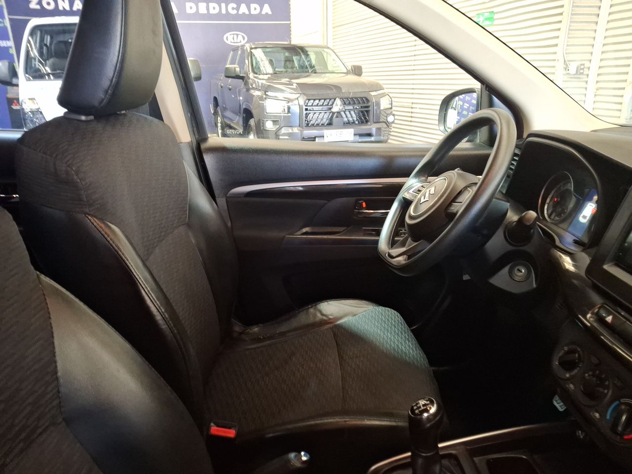 SUZUKI - 8