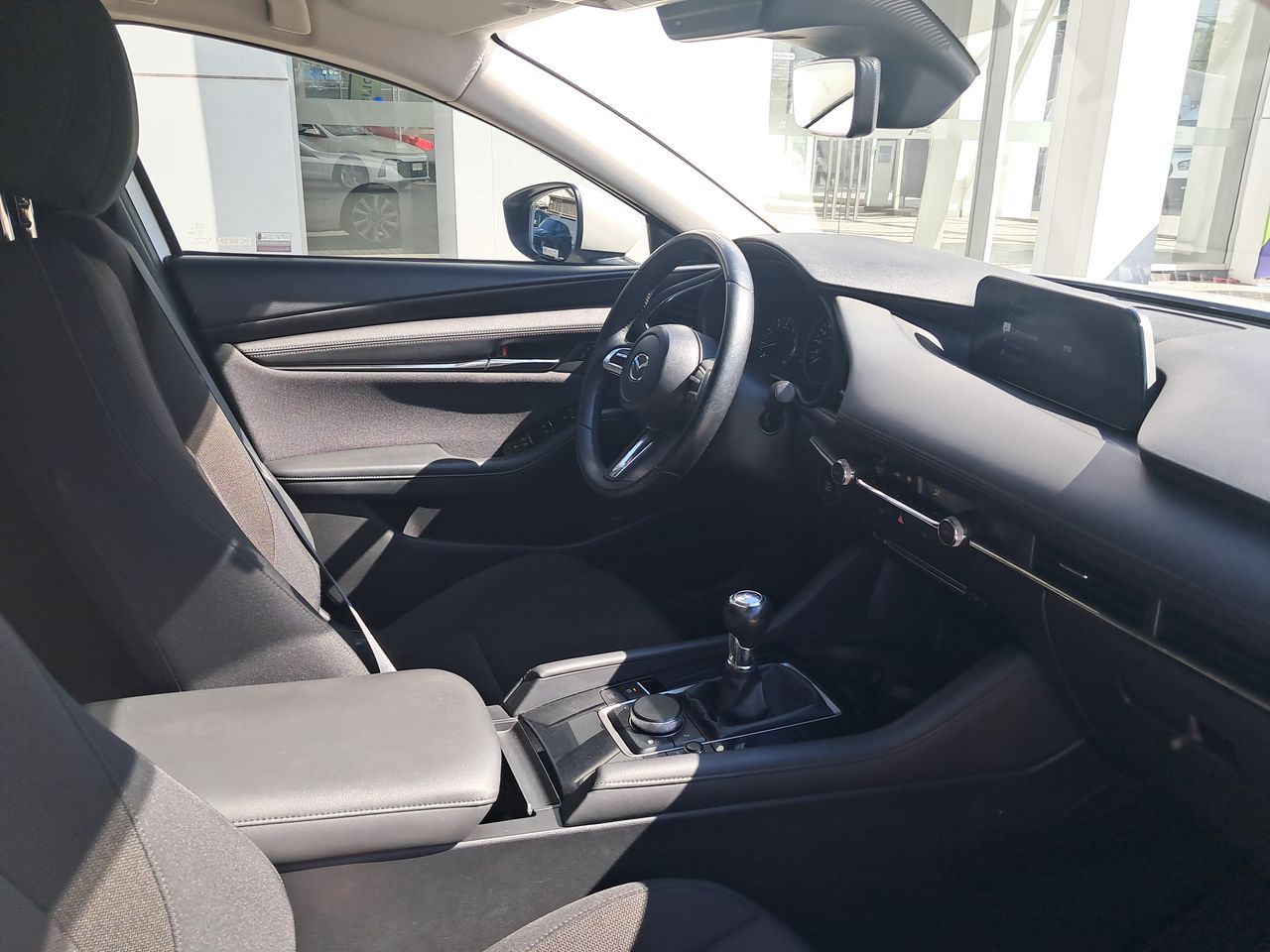 MAZDA - 16