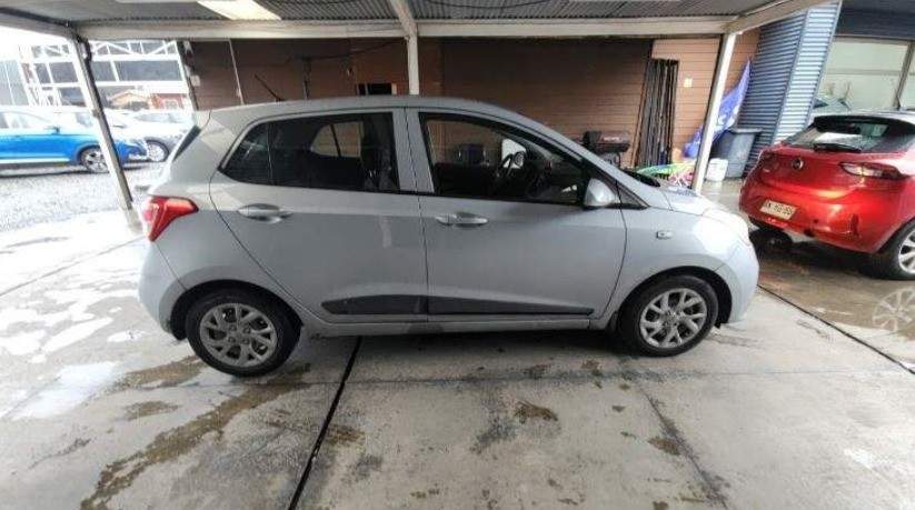 HYUNDAI - 3