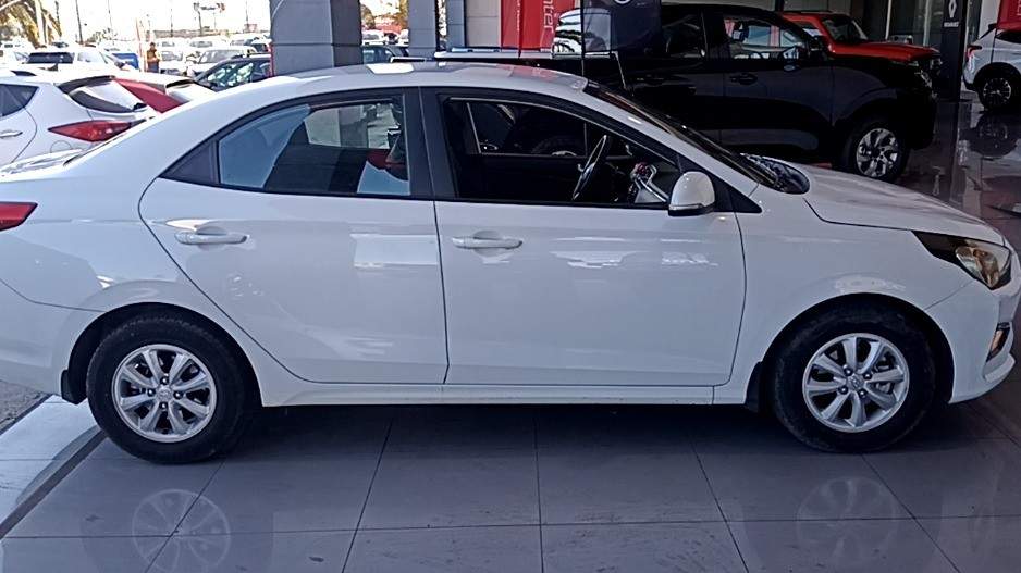 HYUNDAI - 3