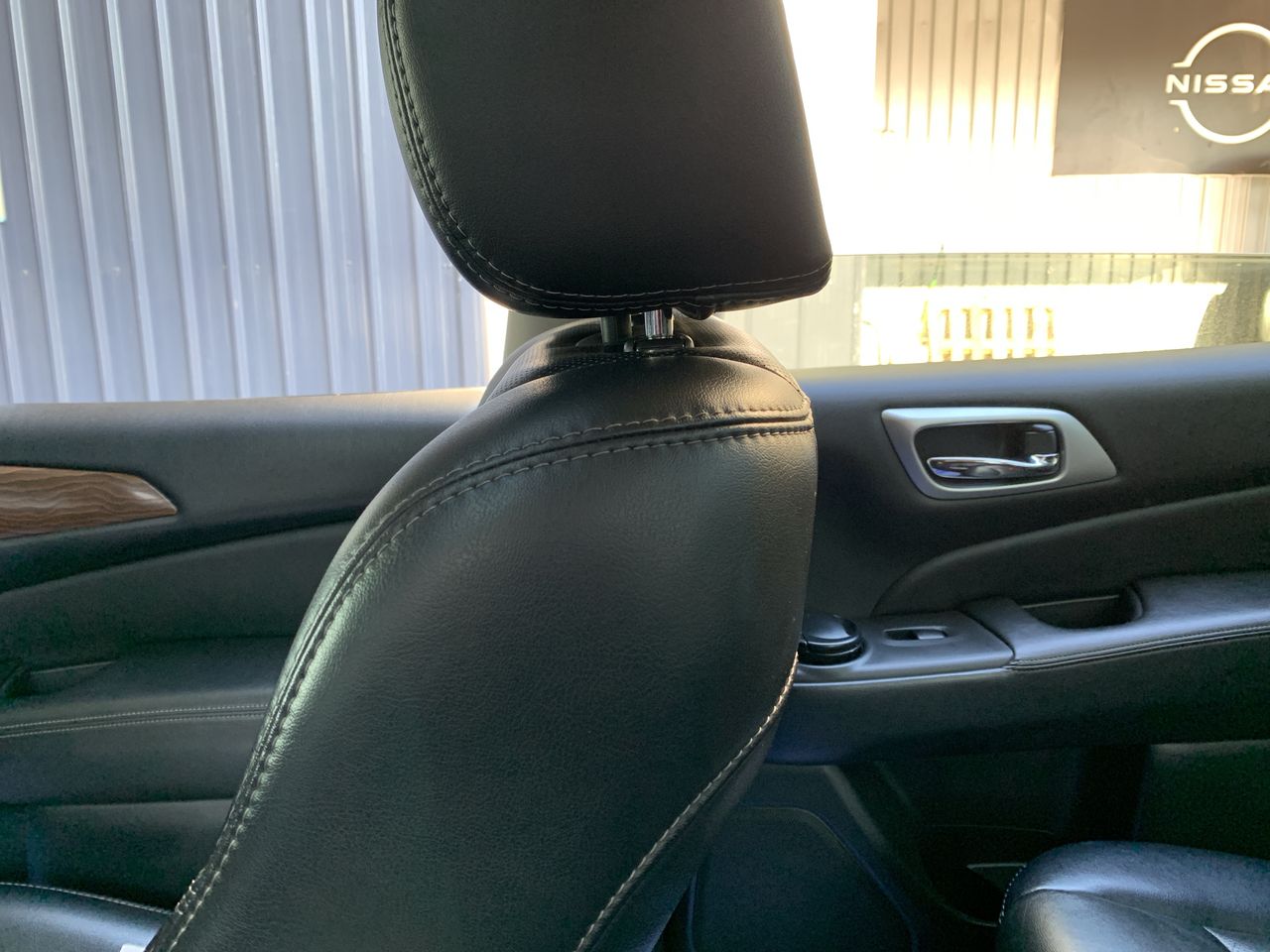 NISSAN - 10