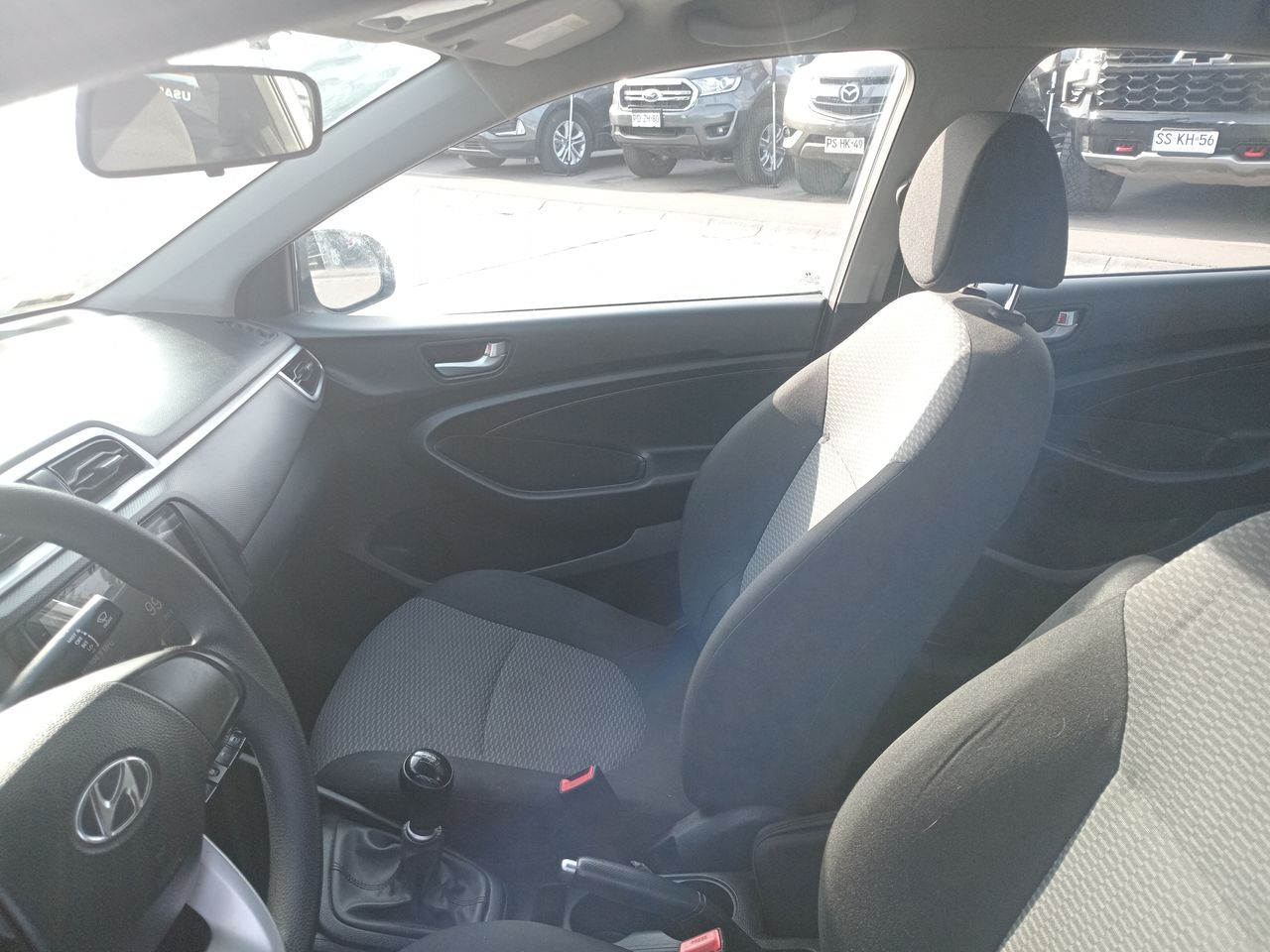 HYUNDAI - 2