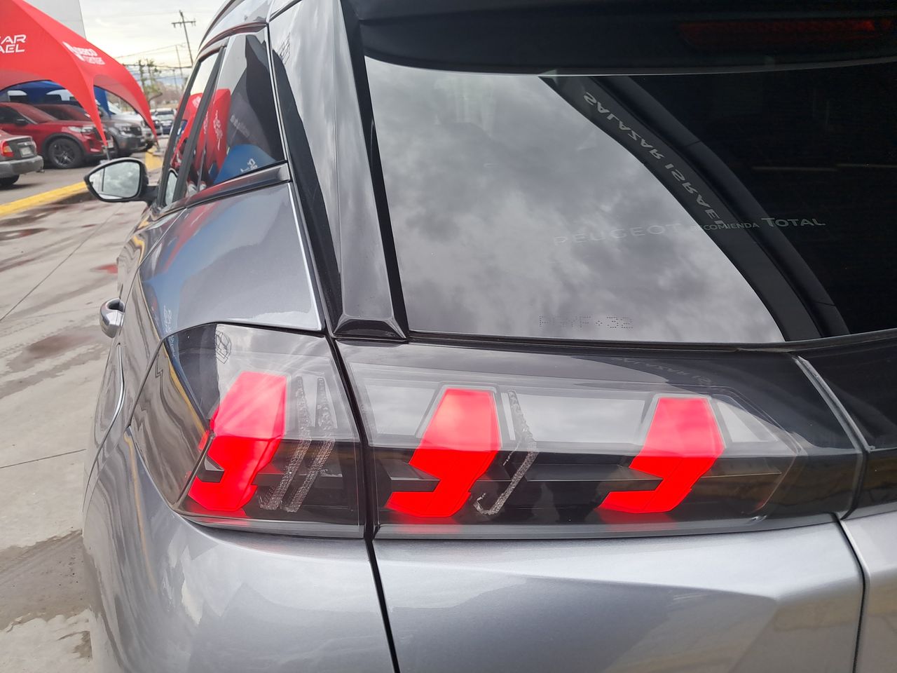 Peugeot 2008 — foto 21 de 34