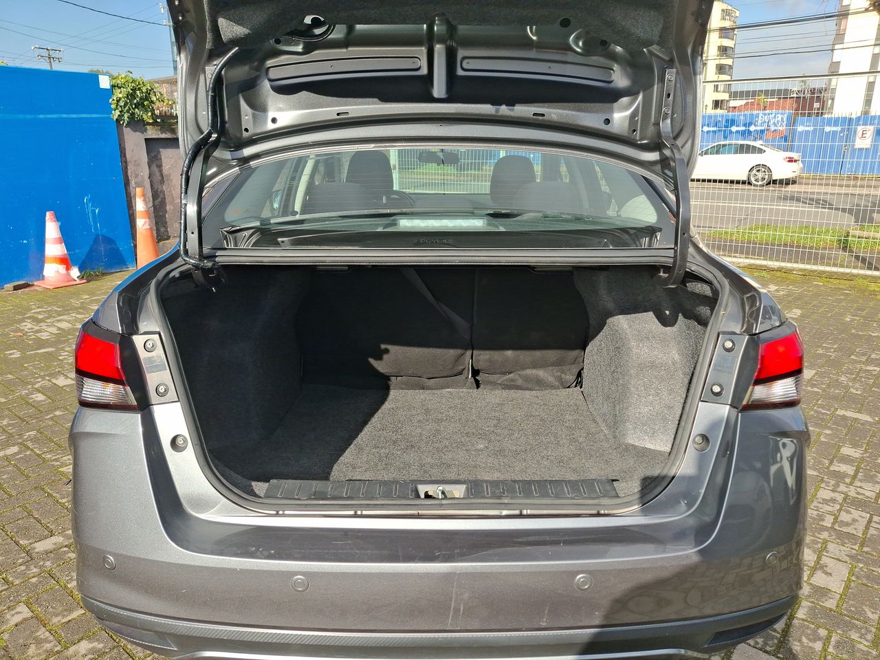 NISSAN - 21