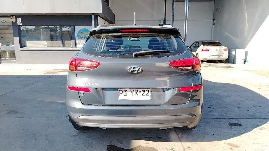 HYUNDAI - 4