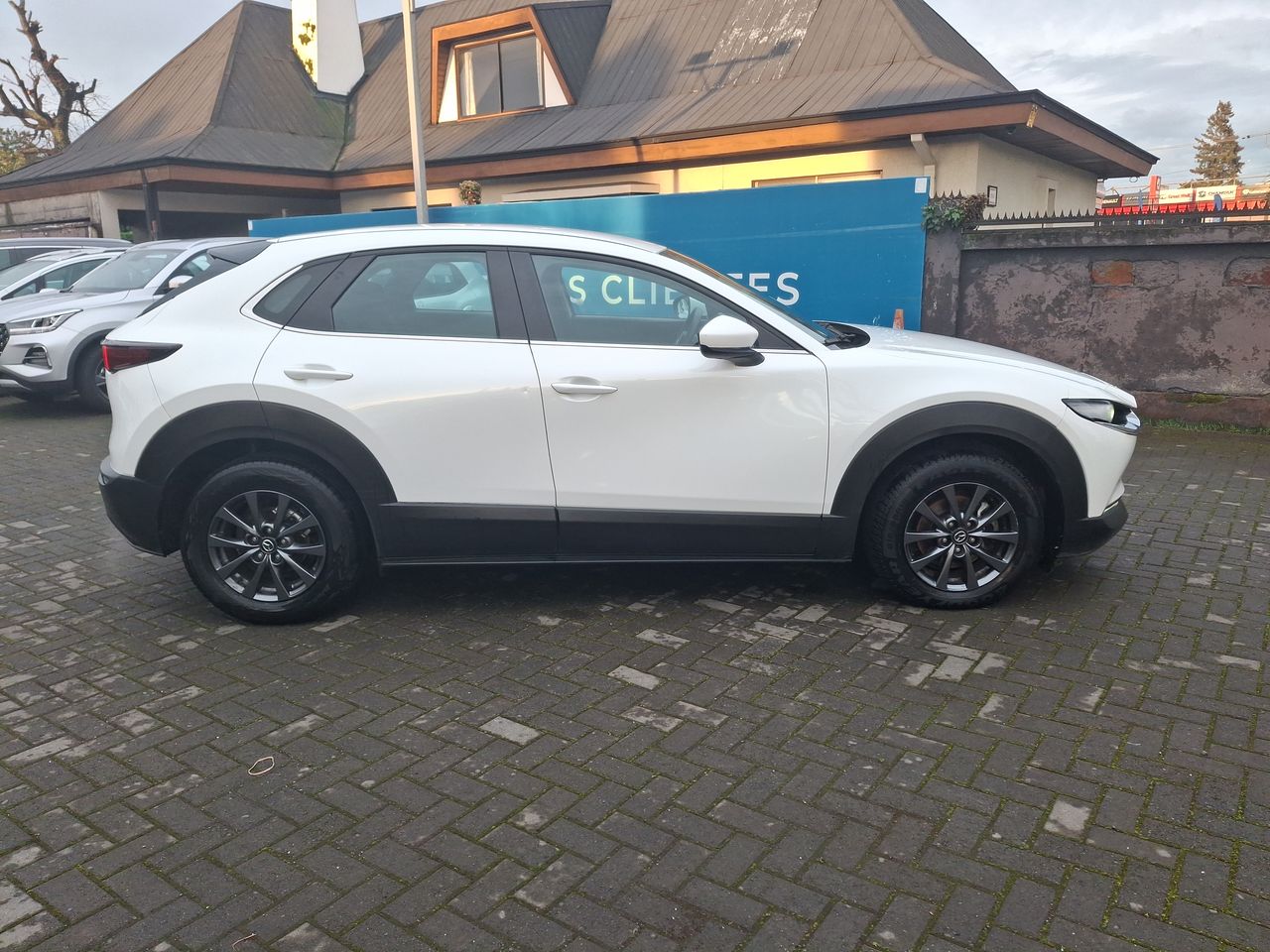 MAZDA - 8