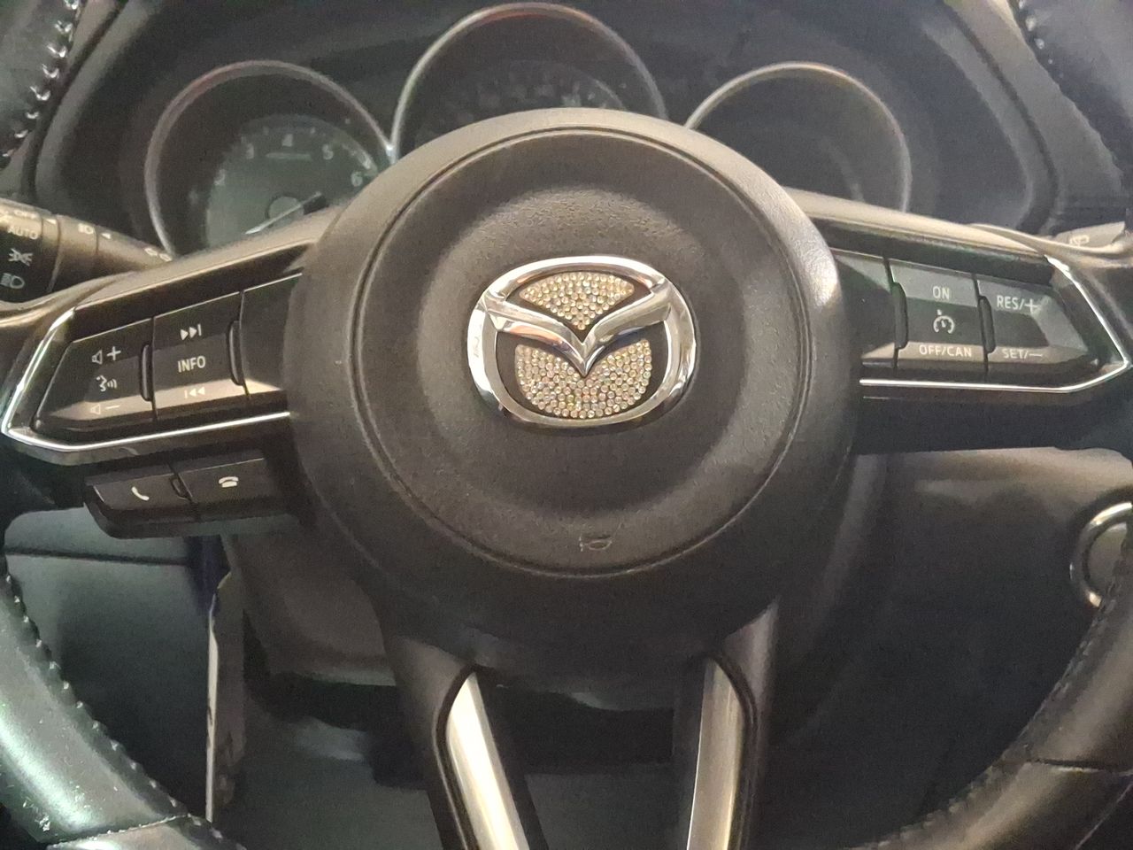 MAZDA - 18