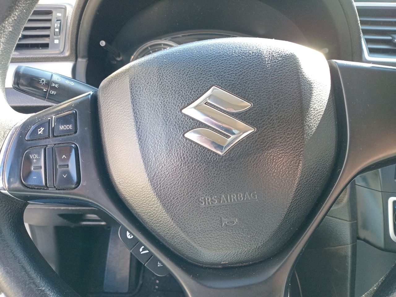 SUZUKI - 27
