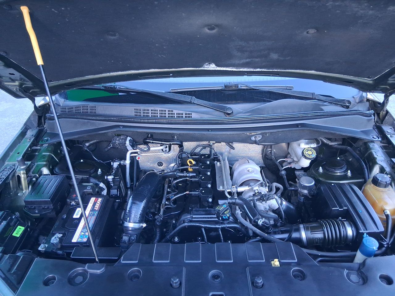 Mitsubishi Montero Sport — foto 11 de 30