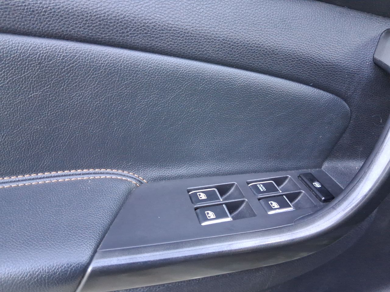 Mitsubishi Montero Sport — foto 16 de 30