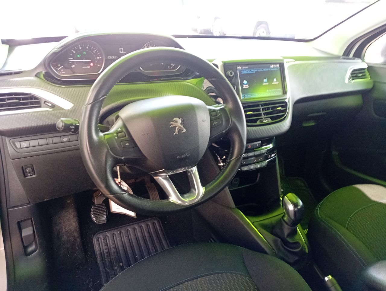 PEUGEOT - 15