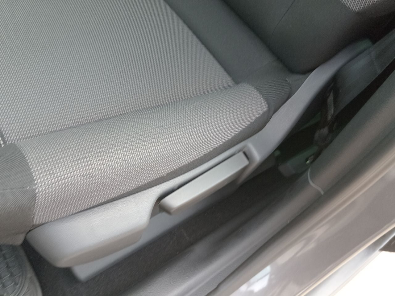 Opel Mokka — foto 20 de 33