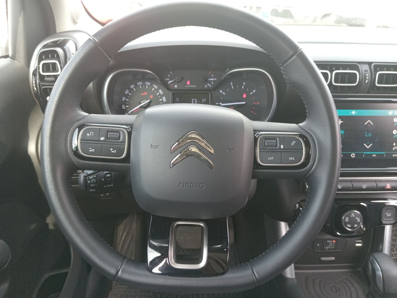 Opel Mokka — foto 22 de 33