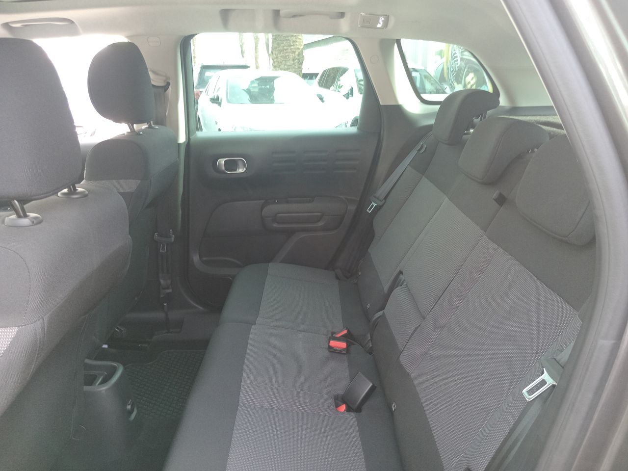 Opel Mokka — foto 10 de 33