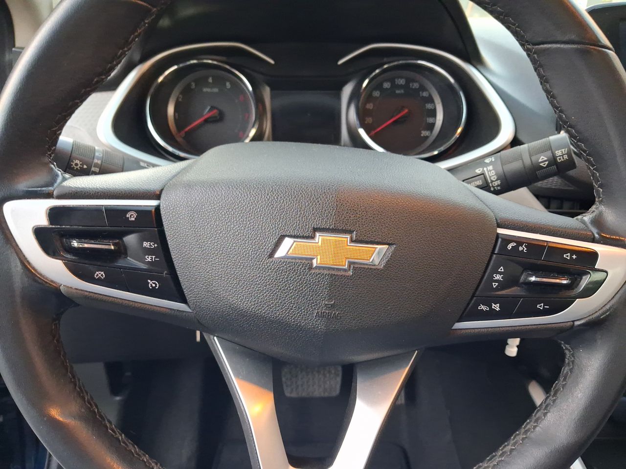 CHEVROLET - 24