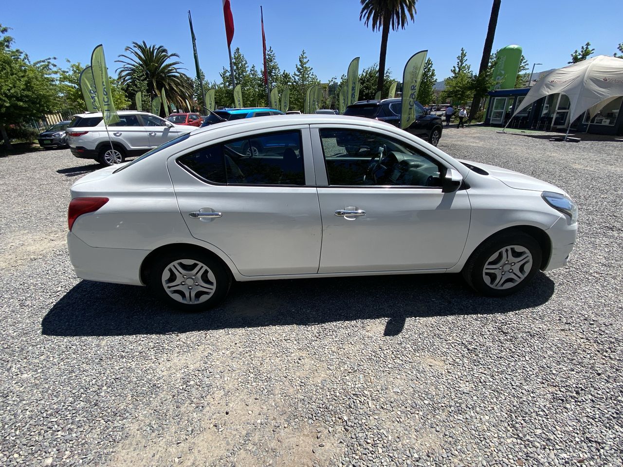 NISSAN - 8