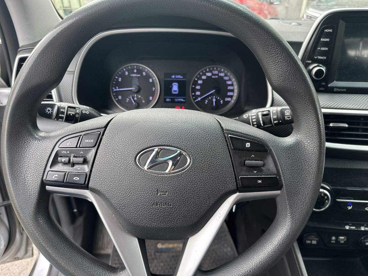 HYUNDAI - 26
