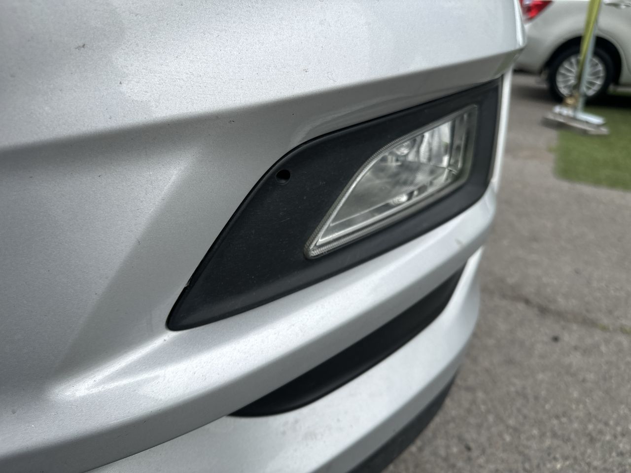 HYUNDAI - 20