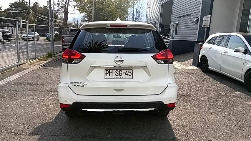 NISSAN - 5