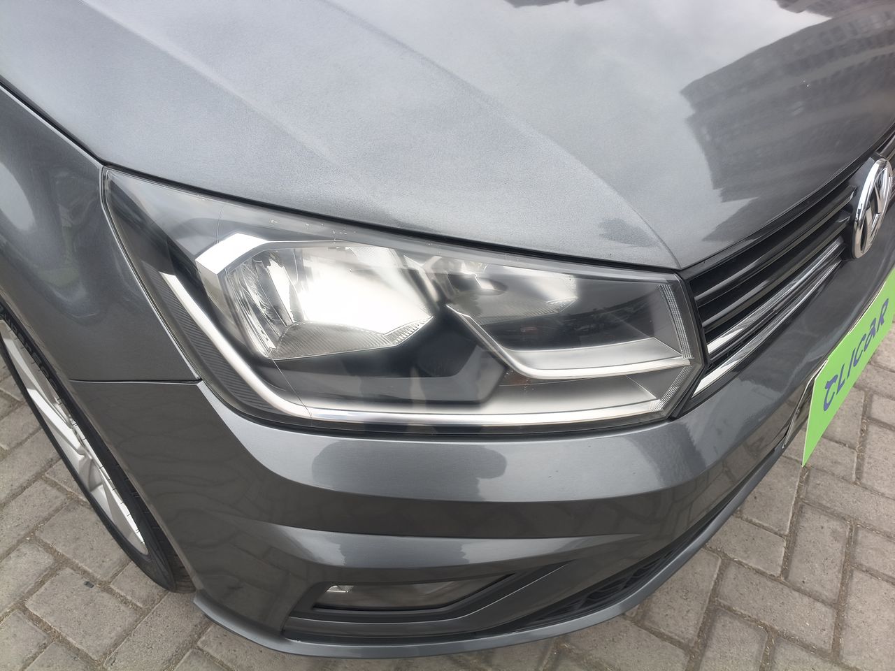 VOLKSWAGEN - 10