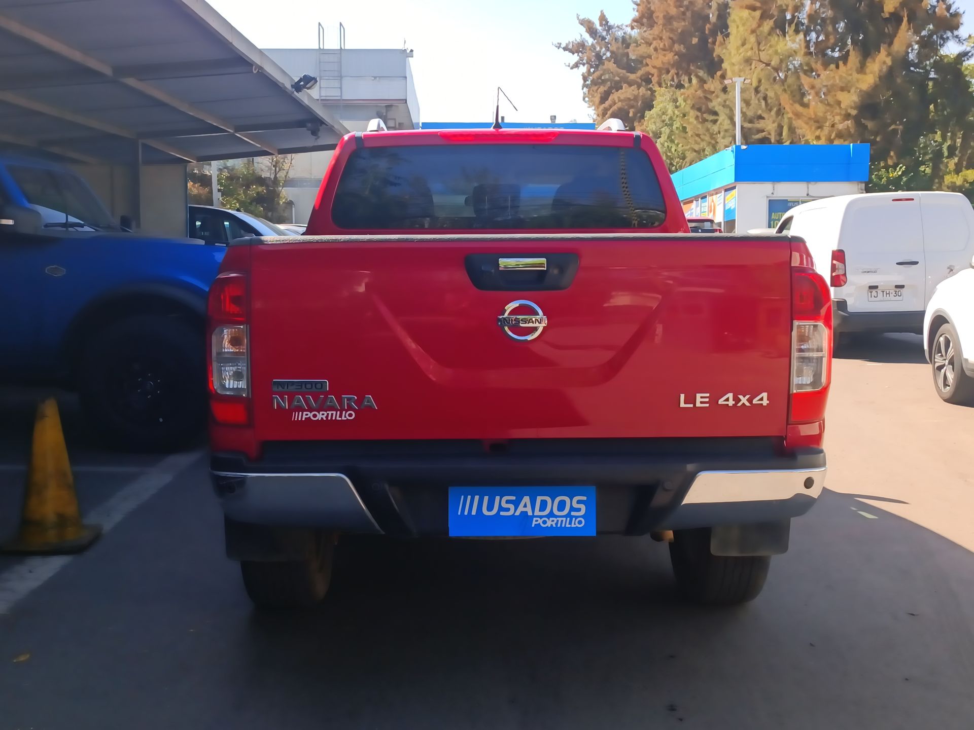 NISSAN - 6