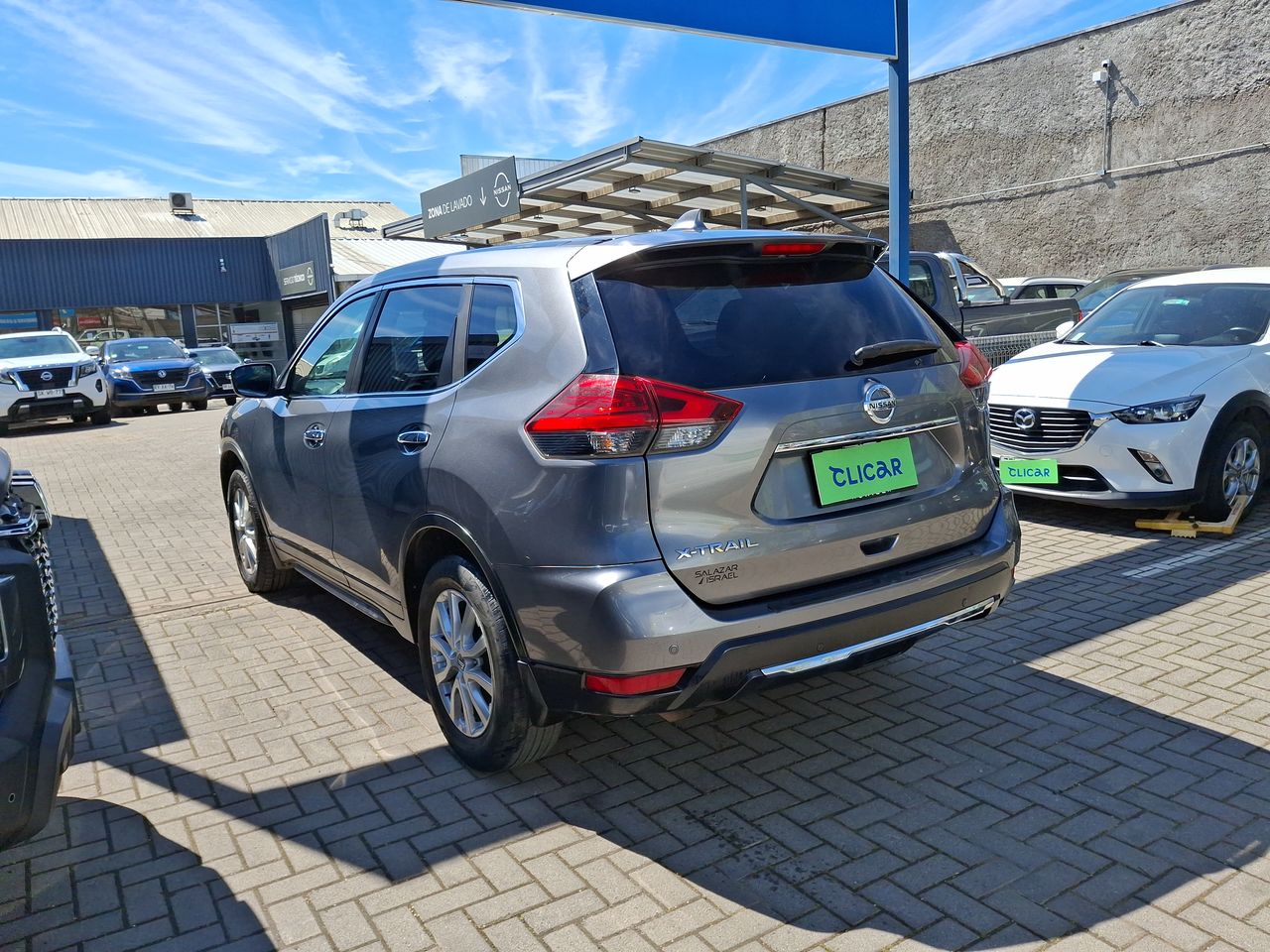 NISSAN - 5