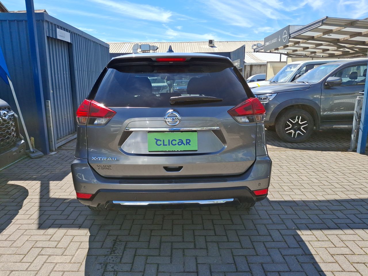 NISSAN - 6