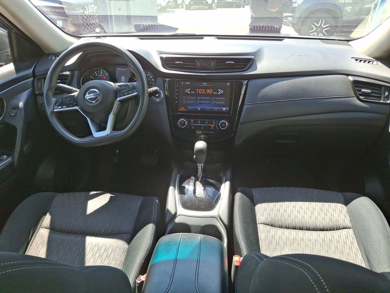 NISSAN - 9