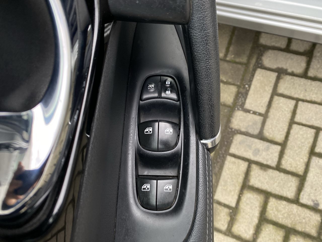Nissan Qashqai — foto 16 de 29